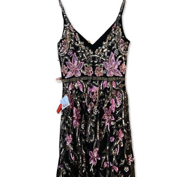 NWT Mac Duggal Black V Neck Floral Embellished Spaghetti Strap Gown dress Sz 2 - Picture 6 of 14